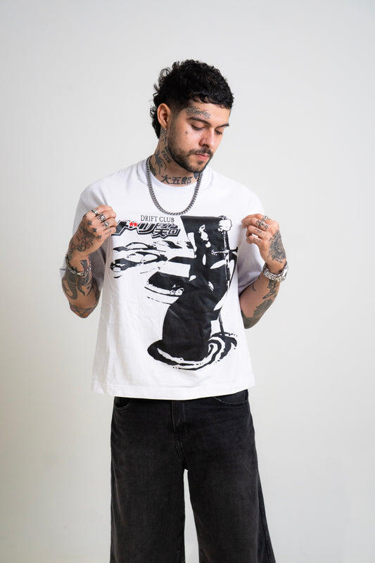 Camiseta Boxy Fit Serigrafiada Drift Club