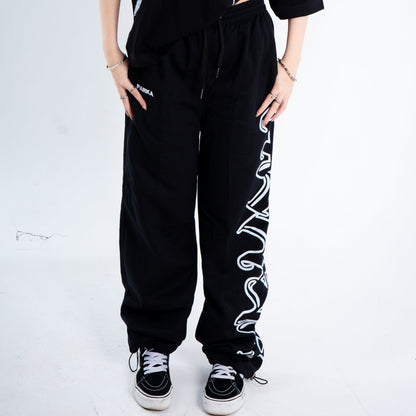 Pantalón Negro White Lettering